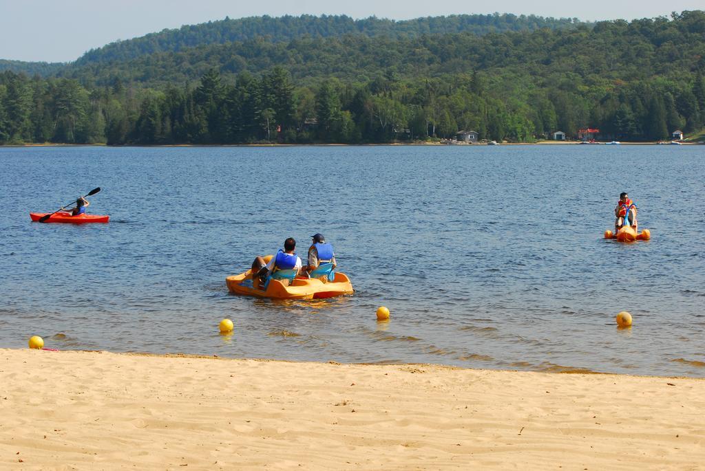 The Pines Cottage Resort Oxtongue Lake Bagian luar foto